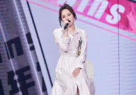 娱乐吃瓜女艺人事件,揭秘吃瓜女艺人事件真相