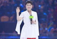 娱乐吃瓜女艺人节目,揭秘明星幕后压力与真实生活