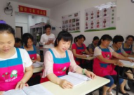 正规月嫂培训中心,专业培训，成就金牌月嫂之路”